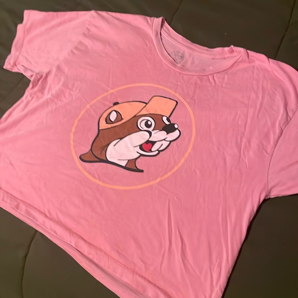 Bucee’s crop top
